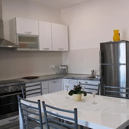 Apartmán Insula *